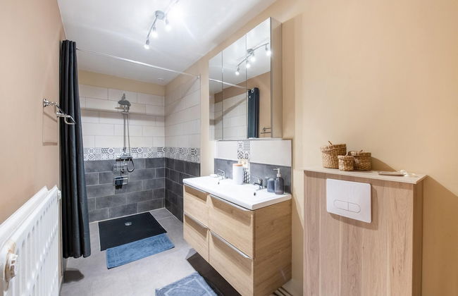 Welcoming Holiday Home in Vresse-sur-semois With Terrace - Foto 26