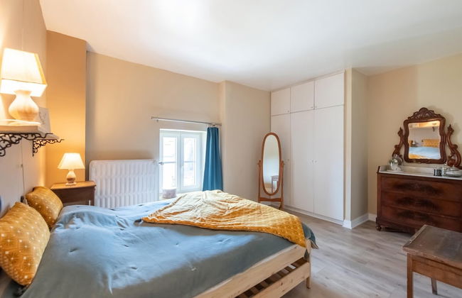 Welcoming Holiday Home in Vresse-sur-semois With Terrace - Foto 10