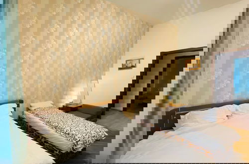 Photo 6 - Hotel Apartment in Square Praha 2