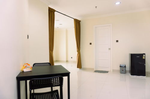 Photo 9 - Luxury Studio At Semanggi Apartment