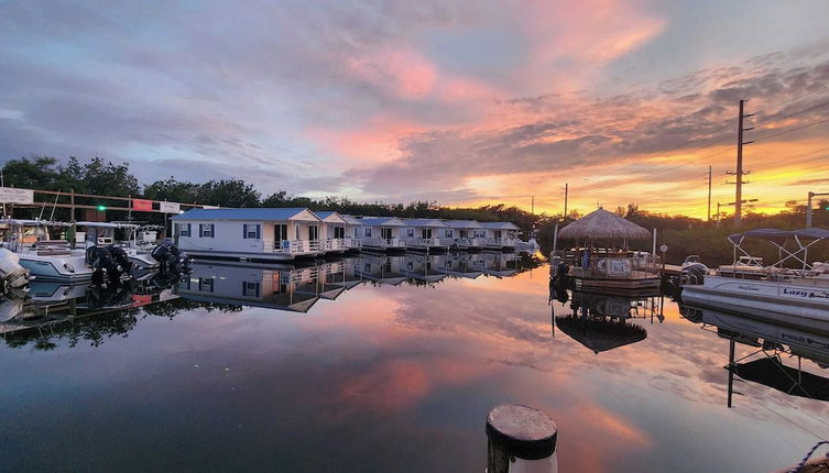 Foto 1 - Aqua Lodges at Hurricane Hole Marina