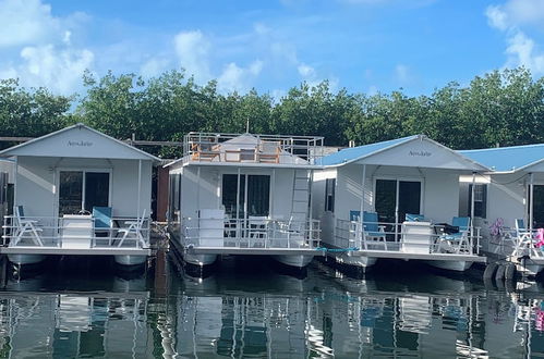 Photo 38 - Aqua Lodges at Hurricane Hole Marina