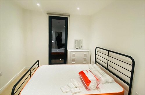 Foto 3 - Inviting 2-bed Apartment in London
