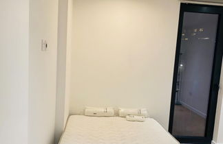 Photo 2 - Inviting 2-bed Apartment in London