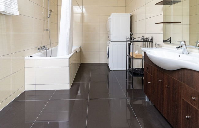 Los Lorentes Residences - Bulle - Foto 40
