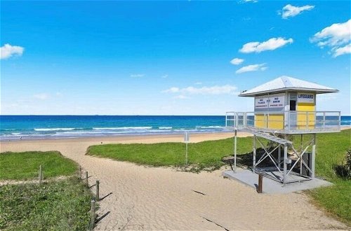 Photo 27 - Absolute Beachfront 3 Bedroom Penthouse Bokarina Sunshine Coast