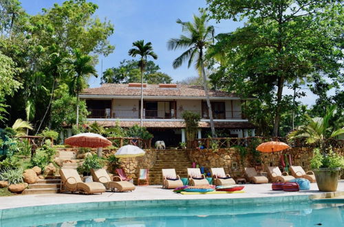 Photo 2 - A Sophisticated Spacious Beach Villa With 20 Meter Water Slide