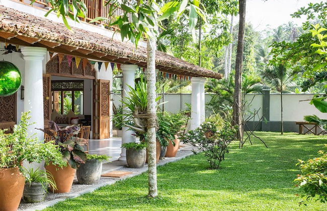 A Sophisticated Spacious Beach Villa With 20 Meter Water Slide - Foto 35