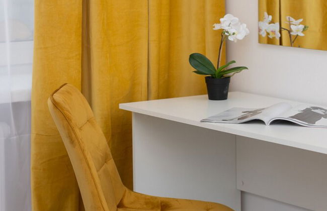 Warsaw Mickiewicza Apartment by Renters - Photo 44