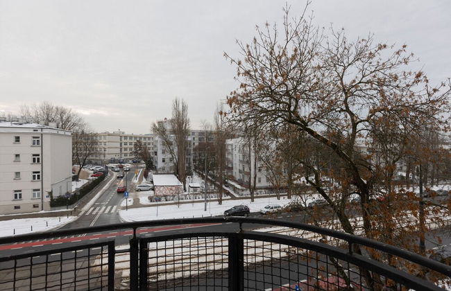 Warsaw Mickiewicza Apartment by Renters - Photo 31