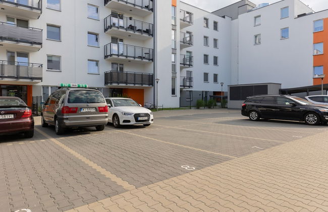 Trendy Apartment + Parking by Renters - Foto 46
