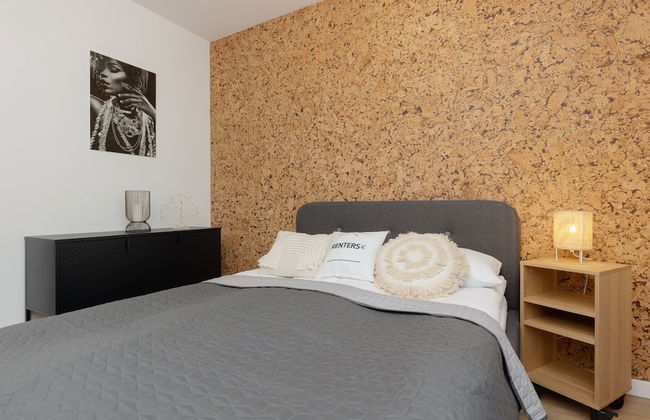 Trendy Apartment + Parking by Renters - Foto 9