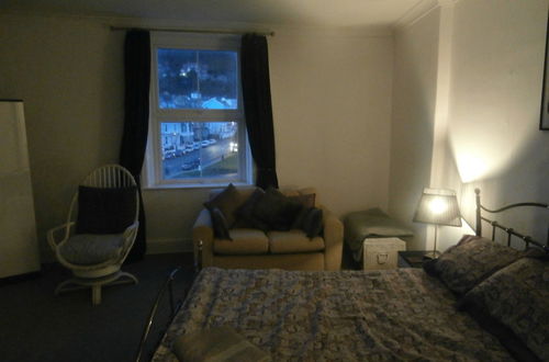 Photo 5 - Charming Seafront 2-bed Apartment in Llandudno