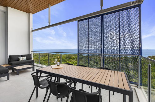 Foto 14 - Absolute Beachfront 3 Bedroom Penthouse Bokarina Sunshine Coast