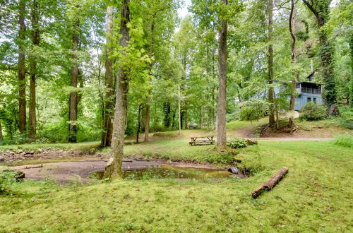 Photo 15 - Sunset Rental Cottage Near Table Rock State Park