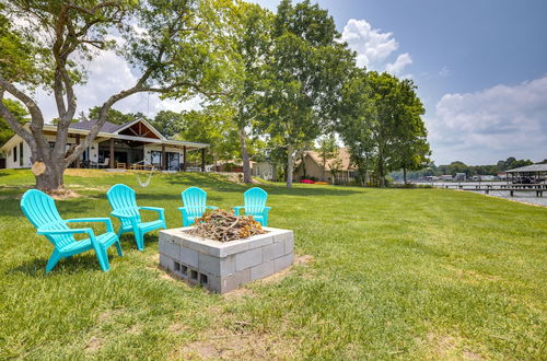 Photo 33 - Lakefront Onalaska Home w/ Screened-in Porch