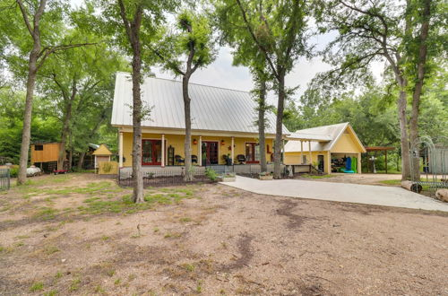 Photo 13 - Taylor Vacation Rental w/ Creek Access on 3 Acres