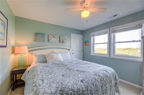 Foto 26 - Ocean Front Emerald Isle Vacation Rental Property