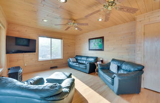 Photo 2 - Lakefront Birchwood House w/ Deck + Fire Pit