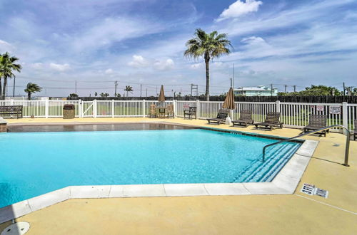 Foto 18 - South Padre Island Vacation Rental w/ Pool Access