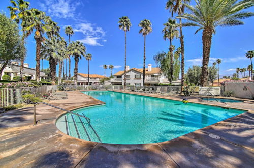 Photo 12 - Newly Renovated Palm Desert Condo: Community Pool