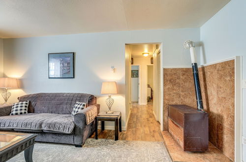 Photo 8 - Cozy Wasilla Apartment ~ 2 Mi to Downtown