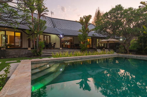 Foto 32 - Villa Lotus Kayuputih