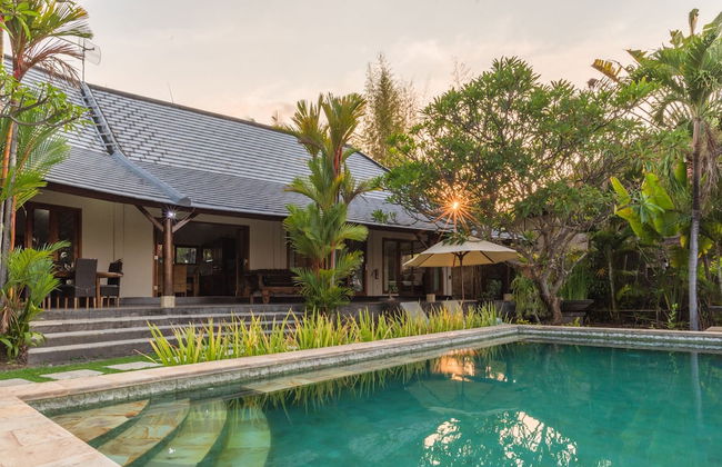 Villa Lotus Kayuputih - Foto 58