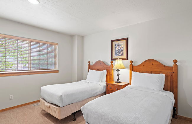 Bear Hollow Village by All Seasons Resort Lodging - Foto 26