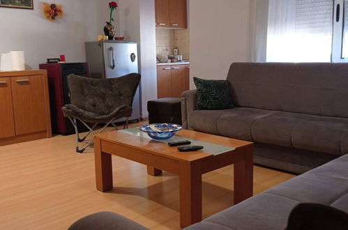 Foto 4 - Lovely 1+1 Rental Ap In Myslym Shyri Tirana