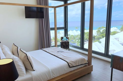 Photo 27 - Mullet Bay Suites: Your Luxury Stay Awaits