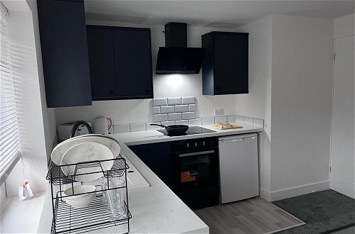 Foto 5 - Luxury 2-bed Apartment Lindley Huddersfield
