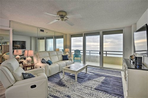 Foto 1 - Daytona Beach Shores Condo w/ Balcony, Views