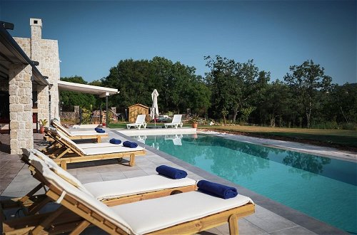 Foto 26 - Corfu Ultimate Villa - Private Pool Hot Tub