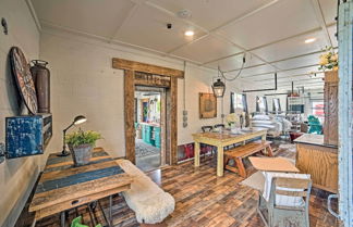 Photo 3 - 'milk Parlor' A Vintage-chic Country Retreat