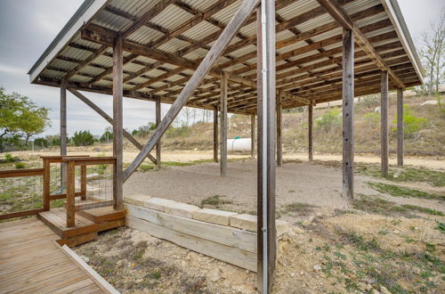 Foto 10 - Secluded Texas Hill Country Vacation Rental - Deck