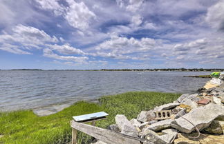 Photo 2 - Waterfront Cottage w/ Sunroom + Patio & Grill