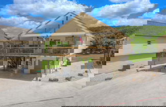 Foto 1 - Let's Go Tubing! Awesome House-next to River!