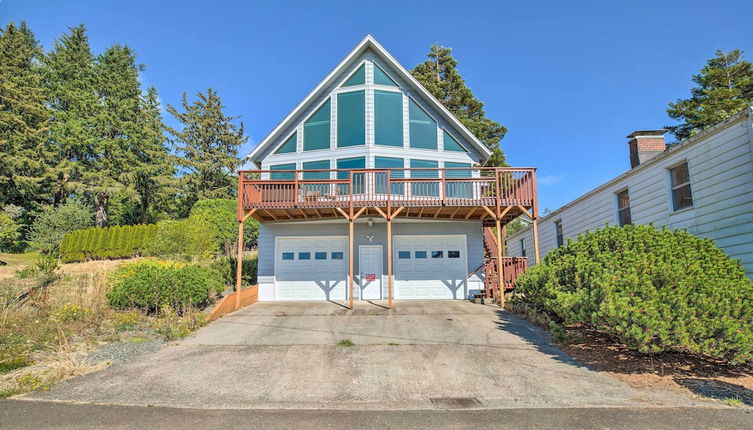 Photo 1 - Bay City Home w/ Gorgeous Bay Views From Deck