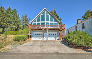 Photo 1 - Bay City Home w/ Gorgeous Bay Views From Deck