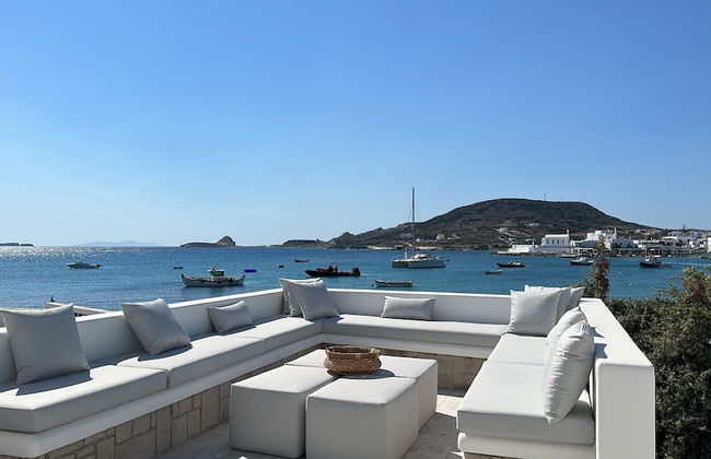 Milos AquaBliss Beachfront Villa - Photo 1