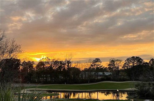Foto 8 - Bright Golf Course Condo Near N Myrtle Beach