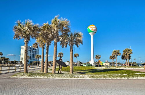 Photo 23 - Eco-bungalow Condo: Pensacola Beach Access