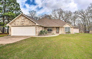 Photo 1 - Family Alba Home w/ Boat Dock on Lake Fork