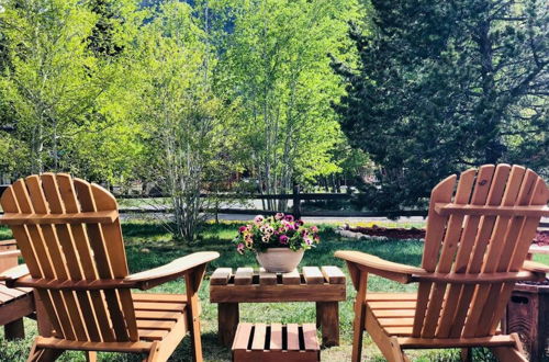 Photo 17 - Mountain View Home Near Breck Vail 4 Seasons Room Rooftop Deck Hot Tub