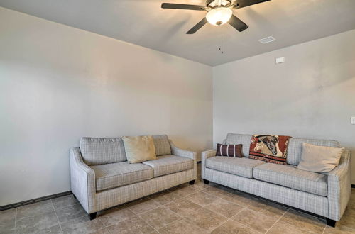 Photo 14 - Spacious El Paso Apt, 6 Mi to Downtown