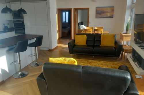 Foto 23 - Remarkable Seaside Apartment - Sleeps 4