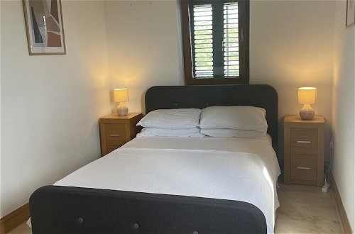Foto 3 - Inviting 2-bed Apartment in Brac