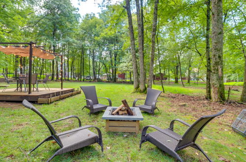 Photo 28 - Pennsylvania Abode w/ Deck, Fire Pit & Pool Access