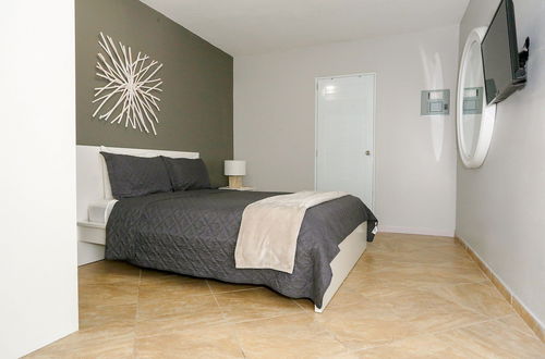 Foto 2 - Raices Realty LLC.